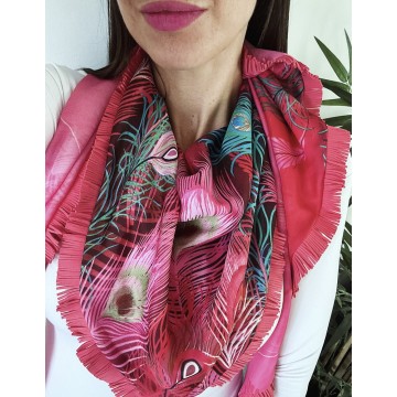 Foulard plume franges corail.