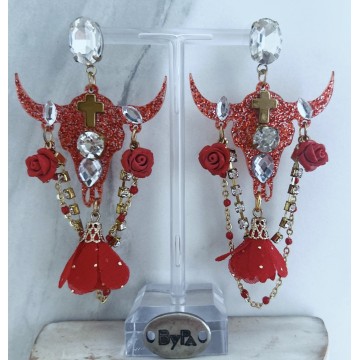 Boucles d'oreilles buffle rouge.