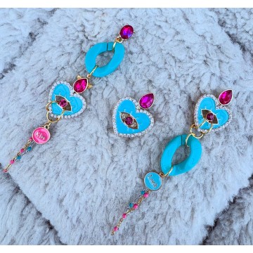 Boucles d'oreilles gold strass asymétrique coeur fuchsia turquoise.